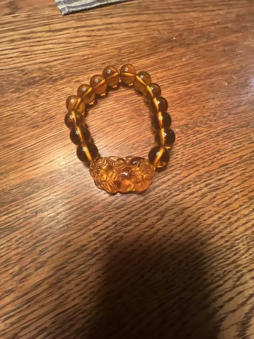 Feng Shui Citrine Bead Bracelet with Carved Pi Xiu Wealth Charm
